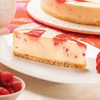PRIESTLEY'S RASPBERRY NEW YORK CHEESECAKE 16CUT - 2X2.44KG