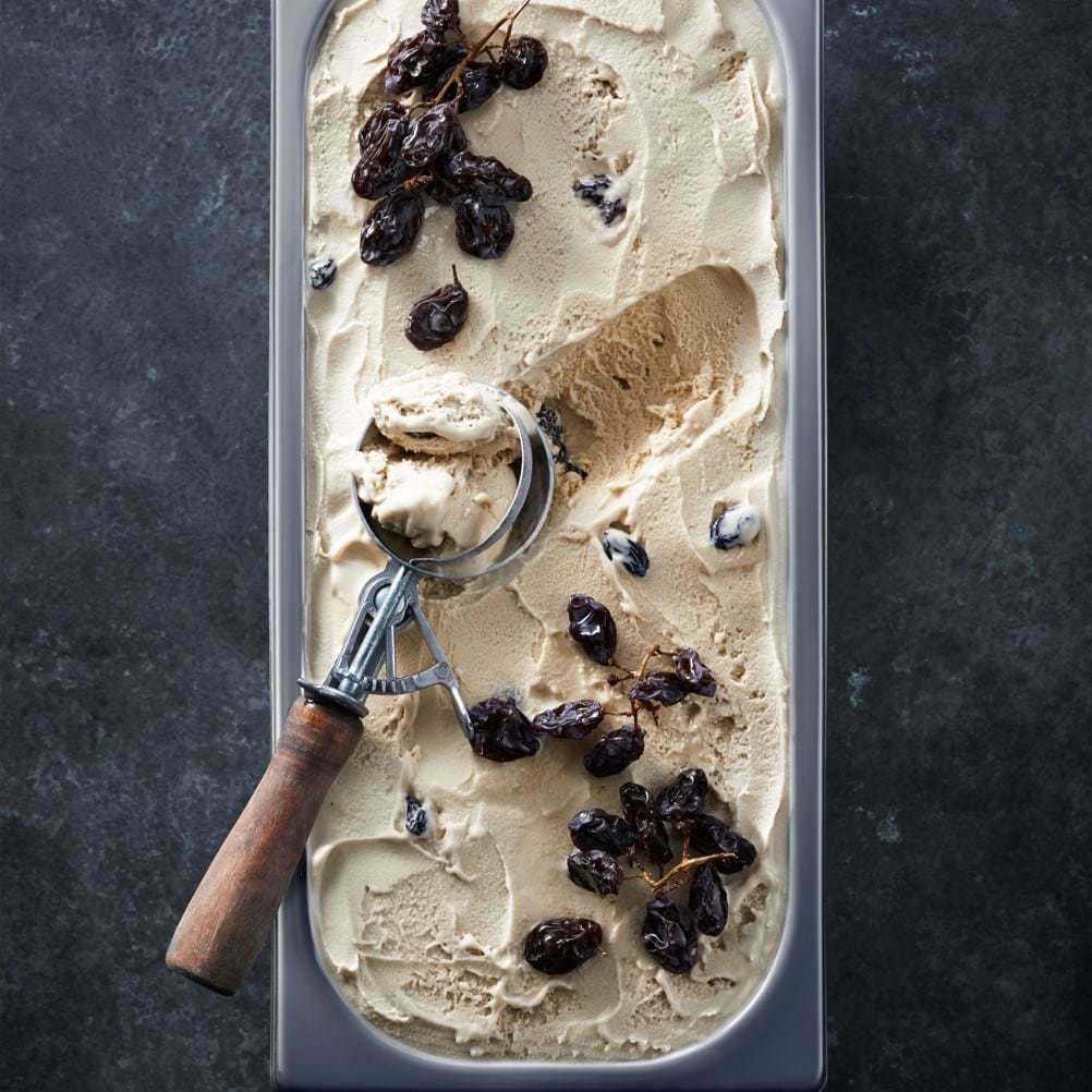 RUM RAISIN PREMIUM ICE CREAM 5LT