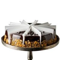 LOOMA'S FRERRERO ROCHER CAKE 10INNER X 10CUT