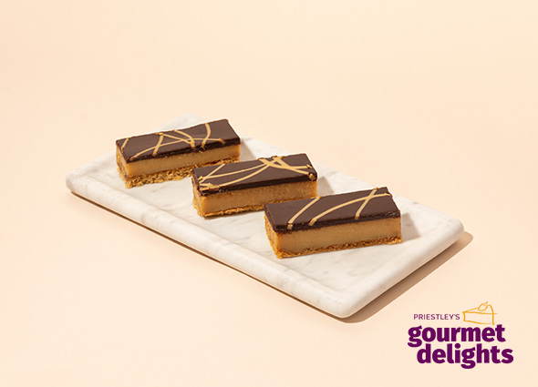 PRIESTLEY'S CARAMEL SLICE (GLUTEN FREE) 6INNER X 15CUT