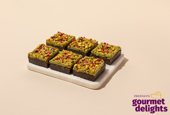 PRIESTLEY'S PISTACHIO BROWNIE 6X15CUT